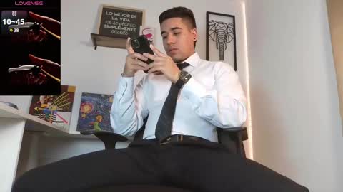 thonydupont online show from March 11, 8:53 pm