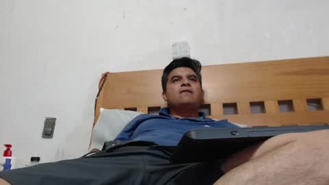 thor0200 online show from April 12, 11:10 pm