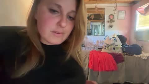 Snapshot of threat24 chatting on April 12, 3:06 pm threat24 online show from April 12, 3:06 pm