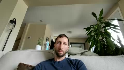 throwawayafteruse20202 online show from September 17, 4:19 pm