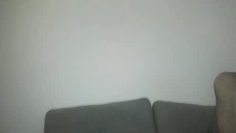 Snapshot of throwawayyourgun chatting on September 28, 4:45 pm Luka online show from September 28, 4:45 pm