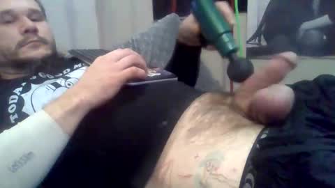 thunder8u42 online show from November 19, 3:34 pm