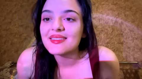 Mary online show from October 25, 7:16 am