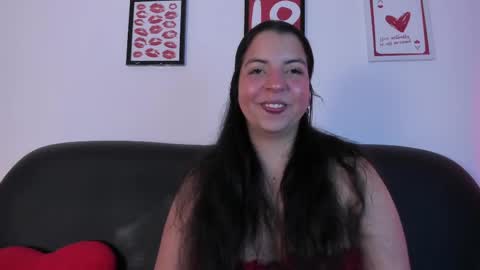 Snapshot of tiana_prince1 chatting on May 31, 5:04 am TIANA online show from May 31, 5:04 am