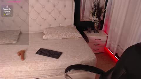 LIA online show from October 16, 12:39 pm