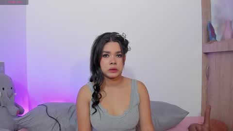 T I A N A online show from June 19, 12:09 pm