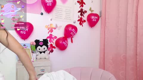 Tiana Le online show from February 20, 5:01 am