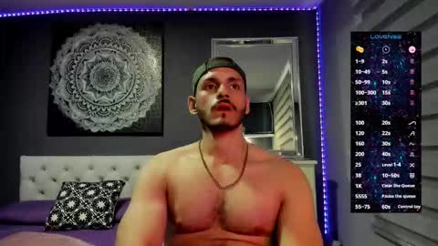 Tian Zilac online show from September 22, 6:10 pm