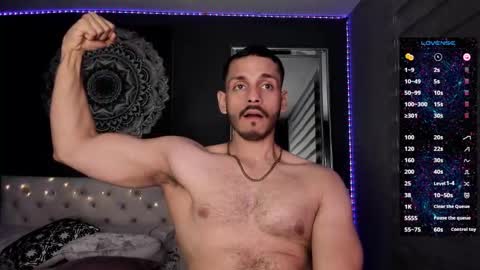 Tian Zilac online show from October 16, 10:11 pm