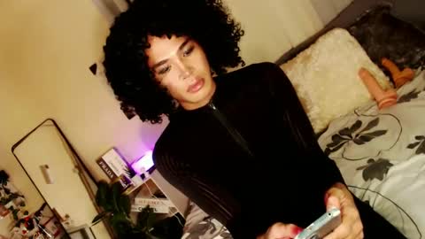 Sam online show from February 5, 9:46 am