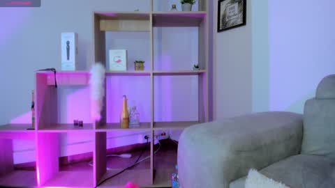 Tiarha online show from January 15, 7:37 am