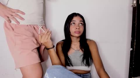 tibustream online show from February 7, 9:51 pm