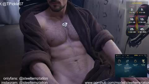 Snapshot of tickle_my_pickle07 chatting on March 17, 2:42 pm tickle_my_pickle07 online show from March 17, 2:42 pm