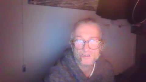 Snapshot of tiddles12345 chatting on April 17, 2:47 am tiddles12345 online show from April 17, 2:47 am