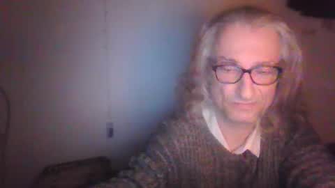 Snapshot of tiddles12345 chatting on April 21, 12:23 am tiddles12345 online show from April 21, 12:23 am