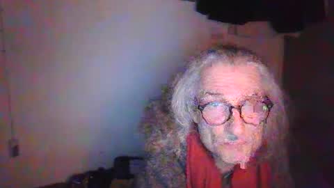 Snapshot of tiddles12345 chatting on April 22, 11:39 pm tiddles12345 online show from April 22, 11:39 pm
