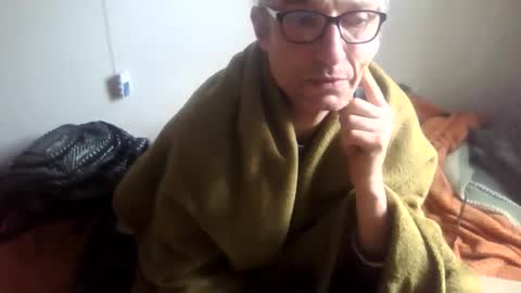 Snapshot of tiddles12345 chatting on May 5, 8:33 am tiddles12345 online show from May 5, 8:33 am