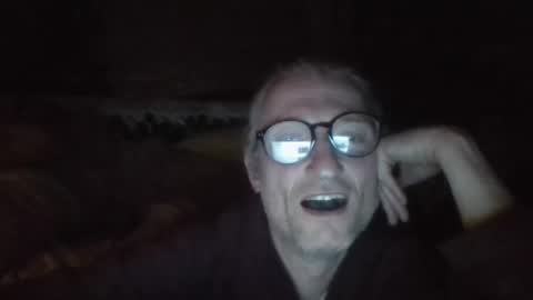 Snapshot of tiddles12345 chatting on May 25, 2:39 am tiddles12345 online show from May 25, 2:39 am