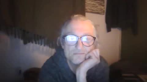 Snapshot of tiddles12345 chatting on May 30, 4:20 am tiddles12345 online show from May 30, 4:20 am