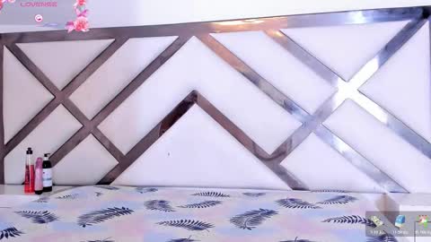 Tifani brown online show from February 24, 12:36 pm