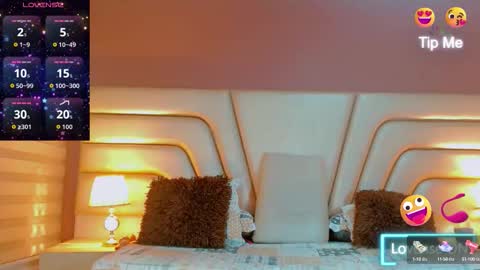 Tifannysexy69 online show from October 1, 8:37 pm