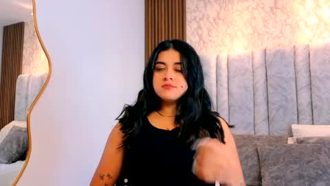 Tiff3 online show from April 2, 11:19 am