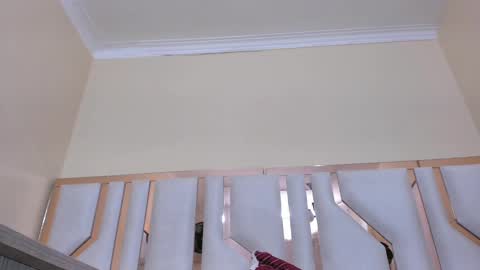    online show from December 15, 1:13 am