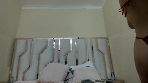    online show from January 20, 8:40 pm