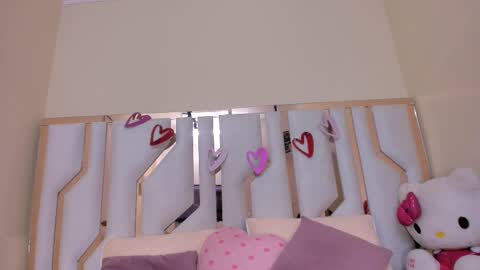    online show from March 10, 11:16 pm