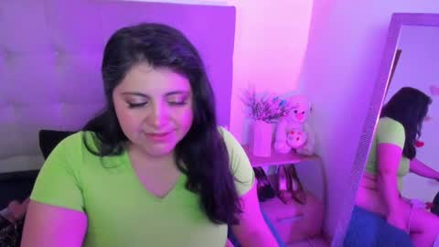 Tiff Luxx online show from April 13, 2:33 pm