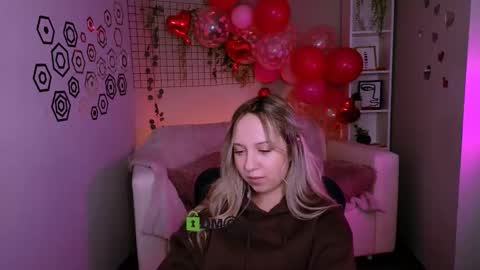 Tif online show from February 11, 10:31 am