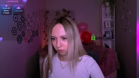 Tif online show from February 20, 8:09 pm