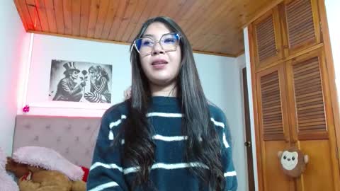 Snapshot of tiffany_beauty18 chatting on October 26, 4:40 am Tifanny online show from October 26, 4:40 am