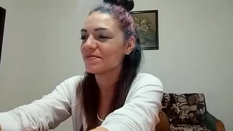 Tiffany online show from February 12, 9:43 pm