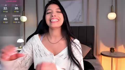 tiffany_low online show from September 19, 12:50 pm