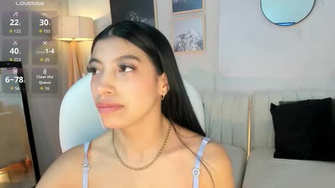 tiffany_low online show from February 26, 3:55 pm