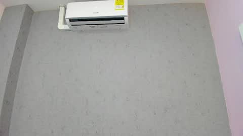 tiffany_mendez online show from November 7, 12:05 pm