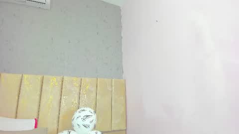 Snapshot of tiffany_mendez chatting on July 6, 12:02 pm tiffany_mendez online show from July 6, 12:02 pm