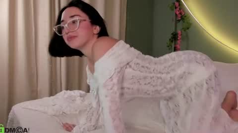 tiffany_robinson online show from July 6, 3:14 am