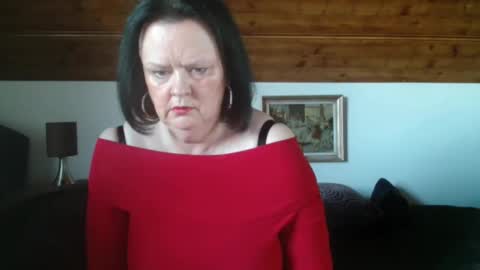 TiffanyMature online show from October 19, 3:12 pm