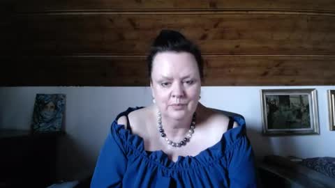 Snapshot of tiffanymature chatting on April 29, 5:30 pm TiffanyMature online show from April 29, 5:30 pm