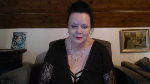 Snapshot of tiffanymature chatting on May 11, 2:34 pm TiffanyMature online show from May 11, 2:34 pm