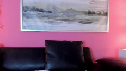 Stefany Suarez online show from November 19, 8:31 pm