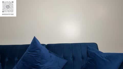 Snapshot of tiffstreatsxoxo chatting on January 18, 3:49 pm Tiffstreatsxoxo online show from January 18, 3:49 pm