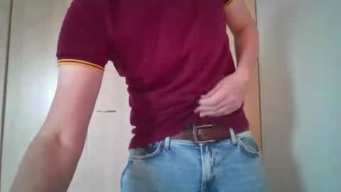 Snapshot of tigerjow941808 chatting on November 29, 12:19 pm tigerjow941808 online show from November 29, 12:19 pm