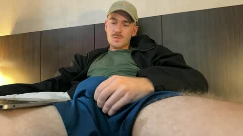 Snapshot of tigerniko chatting on March 19, 4:16 am tigerniko online show from March 19, 4:16 am