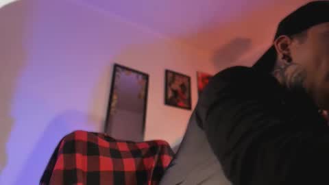 Chris online show from April 13, 11:05 am