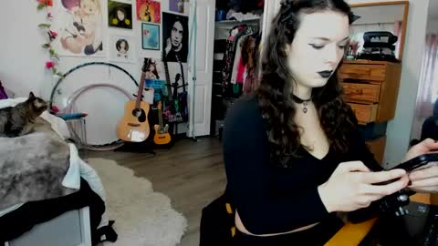 Snapshot of tiggerrosey chatting on March 11, 8:53 pm   All my Links online show from March 11, 8:53 pm