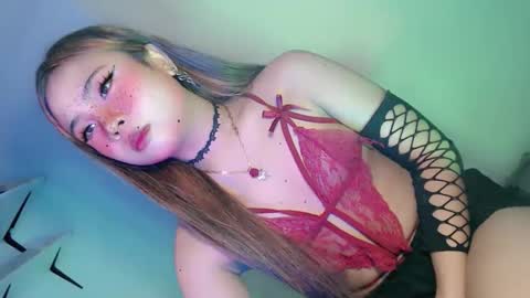 tight_elliana online show from March 31, 10:32 pm