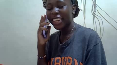 tight_pussie online show from March 26, 10:10 am